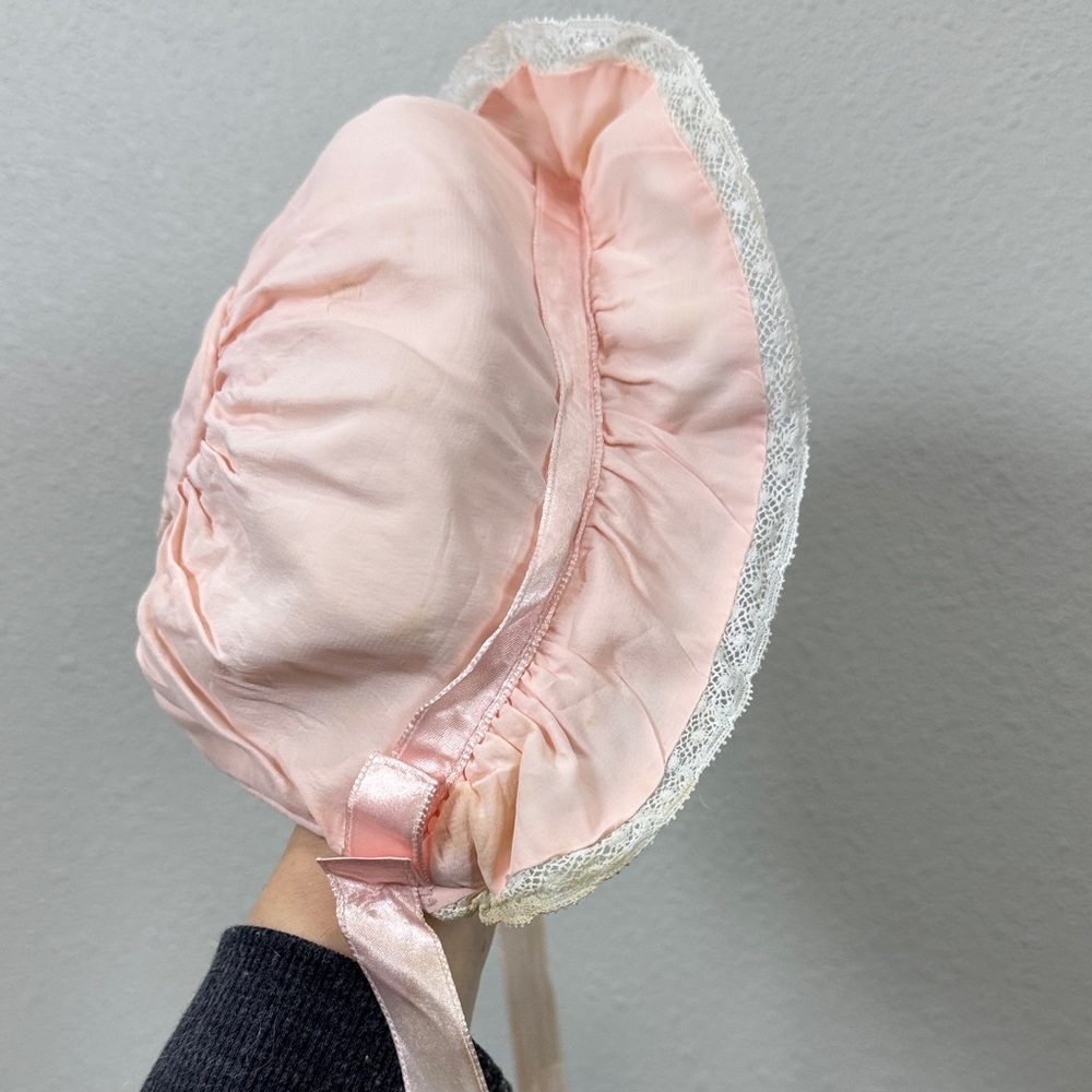 Vintage Pink Lace-Trimmed baby Bonnet